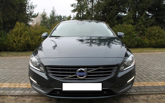 Volvo V60 cena 40999 przebieg: 220000, rok produkcji 2013 z Krajenka małe 631